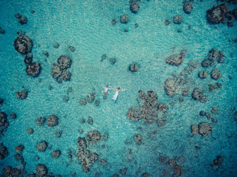 Foto Prewedding Keren Bertema Liburan!