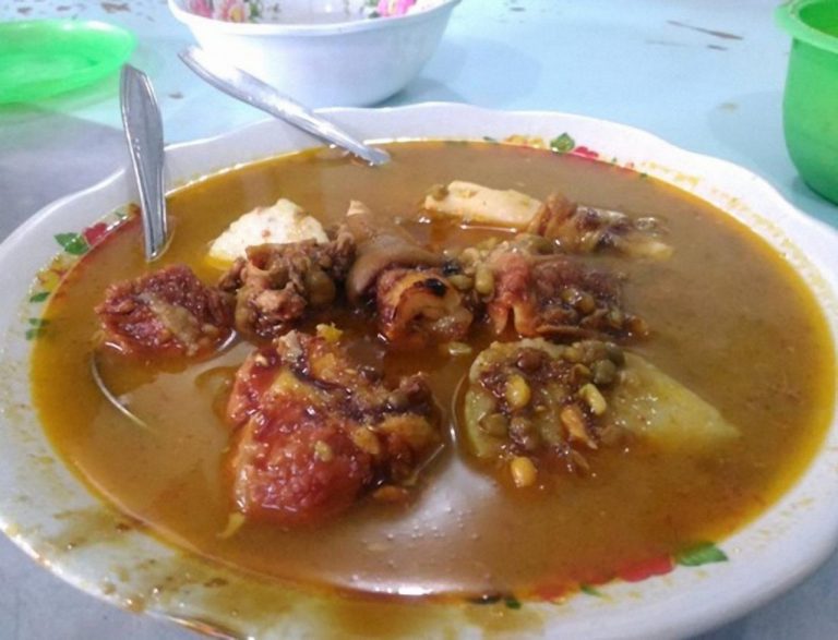 Kuliner Indonesia Olahan Daging Kambing Wajib Coba!