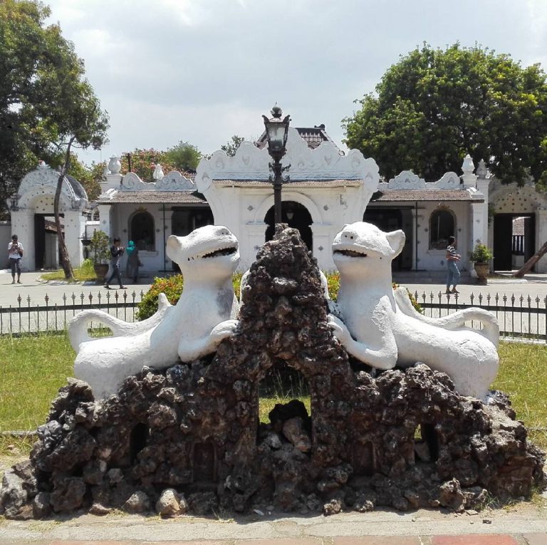 Pesona Wisata Kota Cirebon Yang Bersejarah