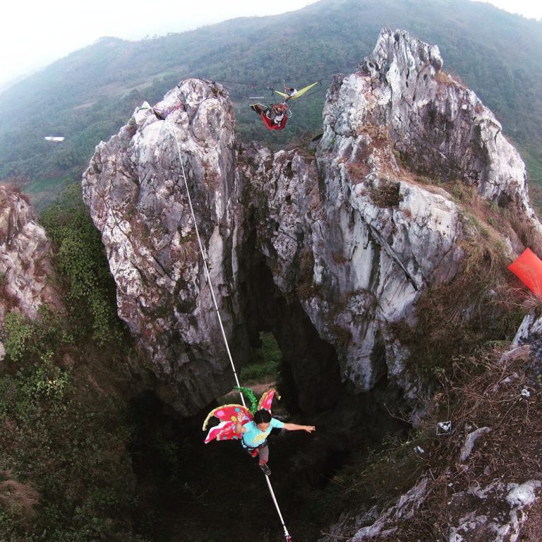 Slackline, Olahraga Pacu Adrenalin Untuk Yang Berpengalaman!