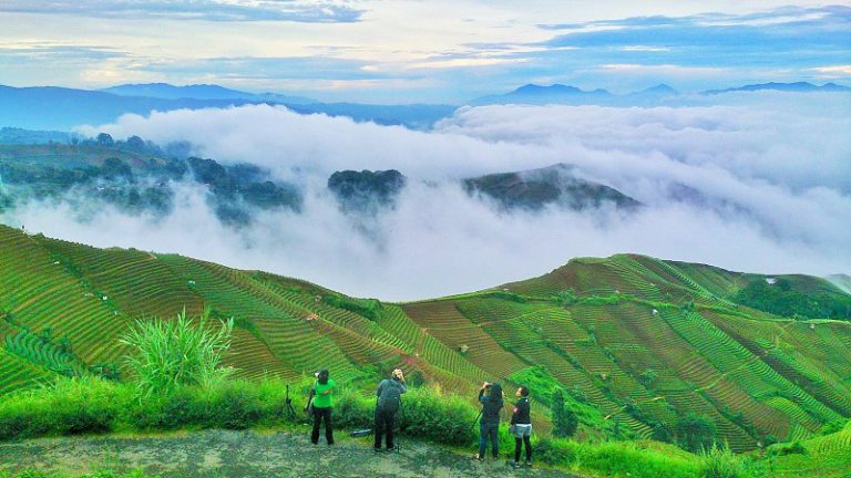 Wisata Bukit Panyaweuyan Argapura Majalengka