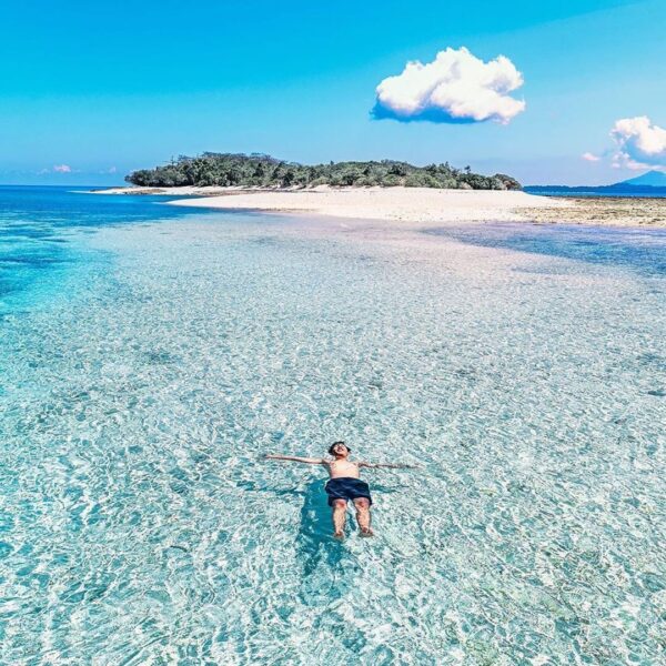 #exploreambon photo today by  taken at Pulau Nailaka, Banda Neira, Maluku.
#expl...