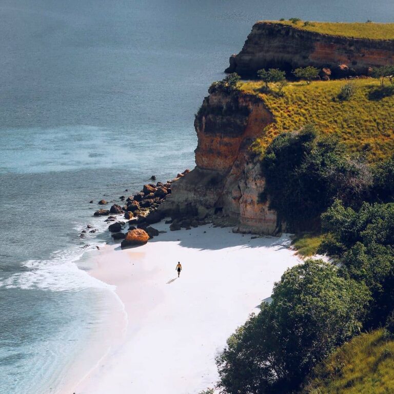 #explorebima Photo today by  taken at Lambu...