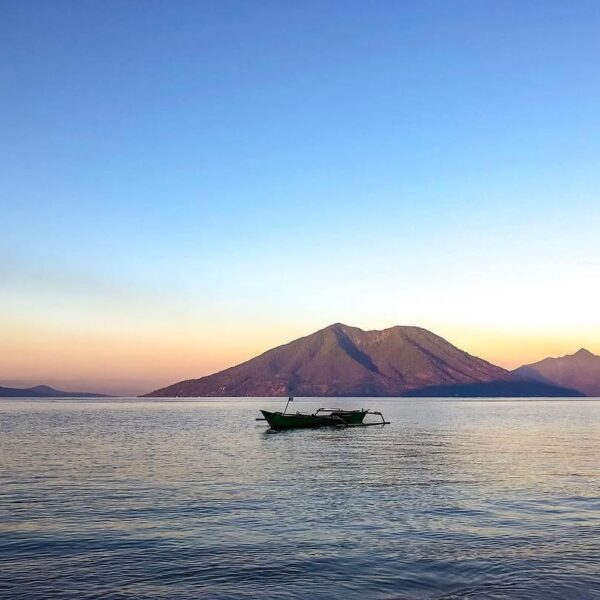 #explorealor Photo today by  Taken around at Alor, Nusa Tenggara Timur
#alor
#pu...