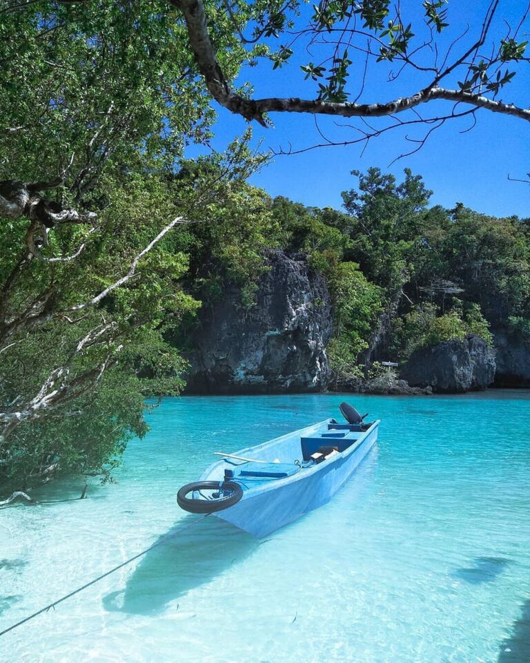 #exploreambon photo today by  taken at Pulau Bair, Maluku Tenggara, Maluku.
#exp...