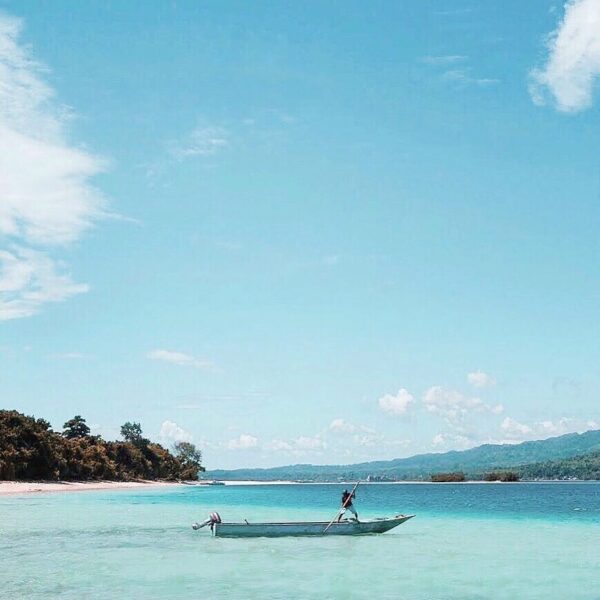 #exploreambon photo today by  taken at Pulau Pombo, Ambon.
#exploreindonesia...