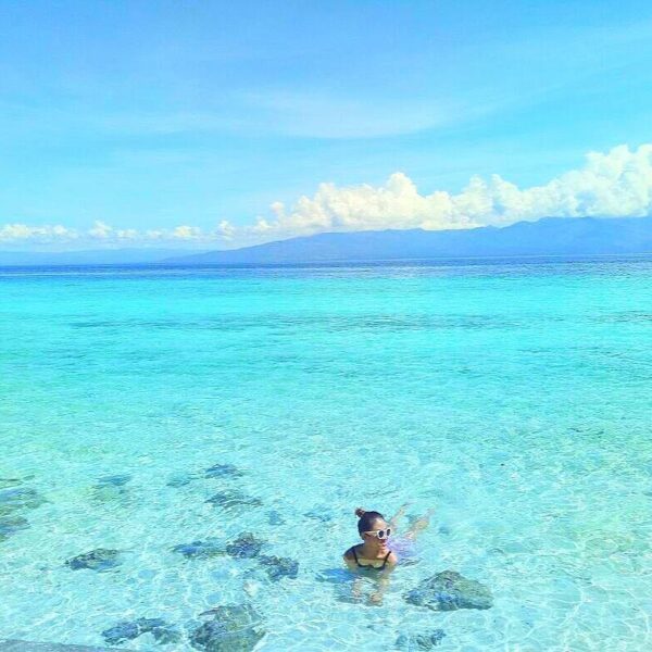 #exploreambon photo today by   taken at Pantai Liang, Ambon.
#exploreindonesia...