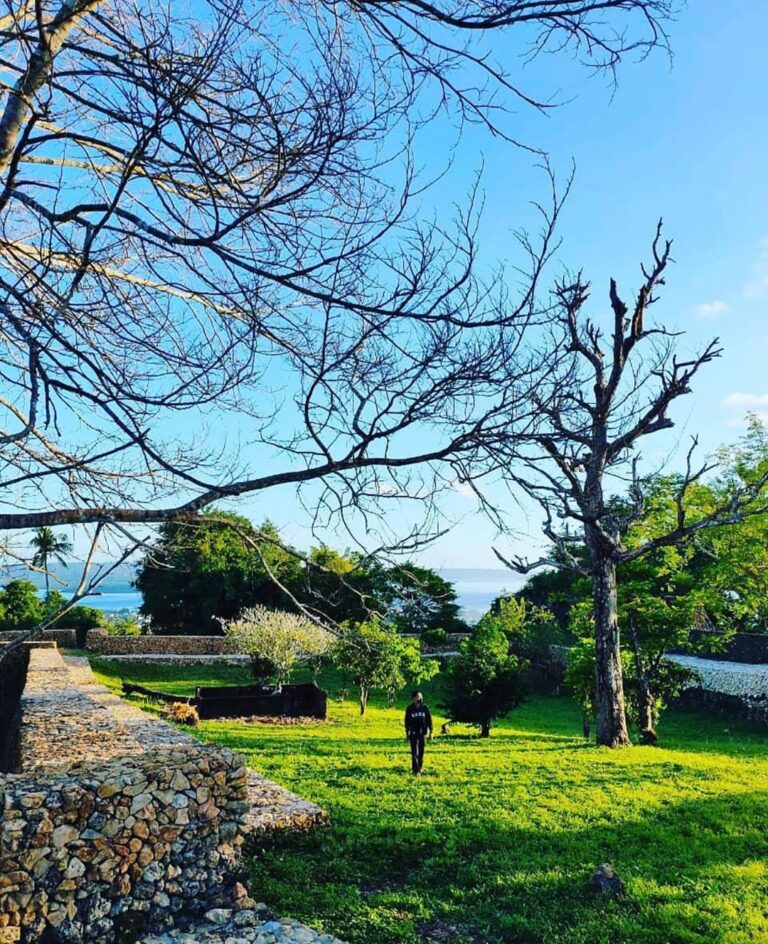 #explorebaubau photo today by  taken at benteng Sorawolio....