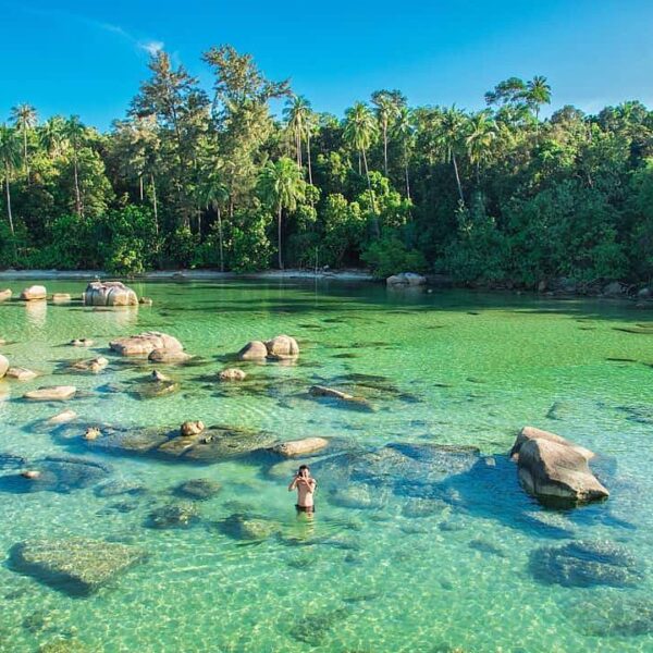 Location : Pantai Tanjung Besar, Pasir Putih, Kabupaten Bangka Selatan, Bangka I...