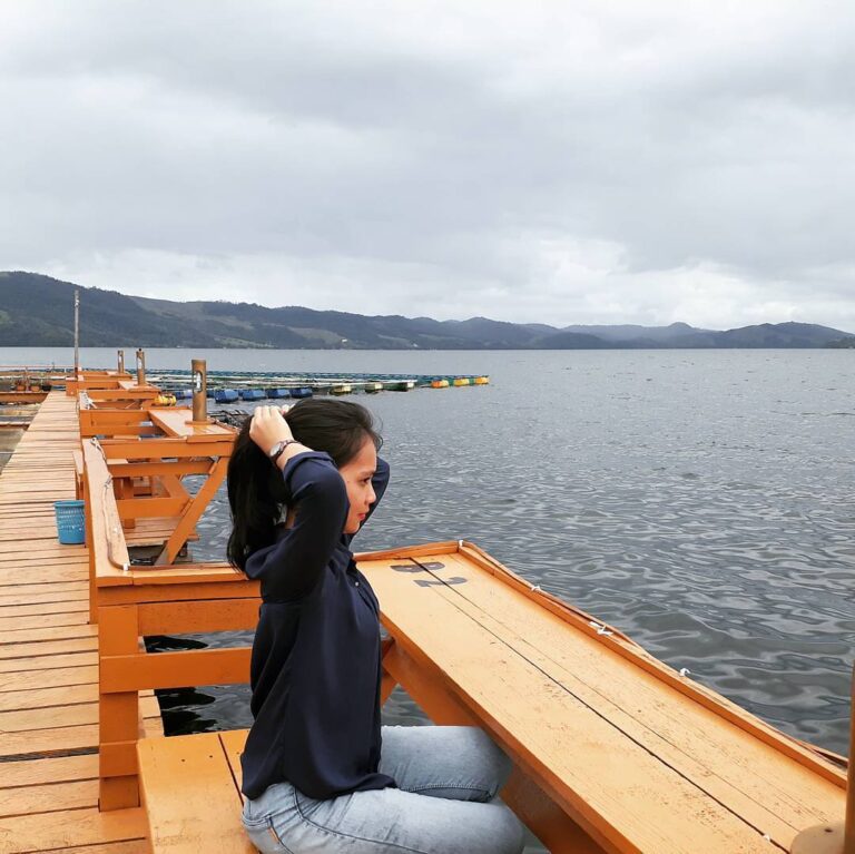 #ExplorePapua Photo Today by  Taken At Christo Resto Pinggir Danau Sentani, Jaya...