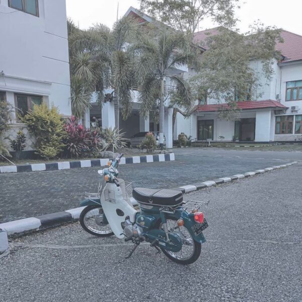 #explorebaubau photo today by  taken at kantor walikota Baubau, Palagimata....