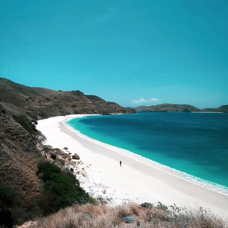 #explorebima Photo today by  taken at Around Lambu...