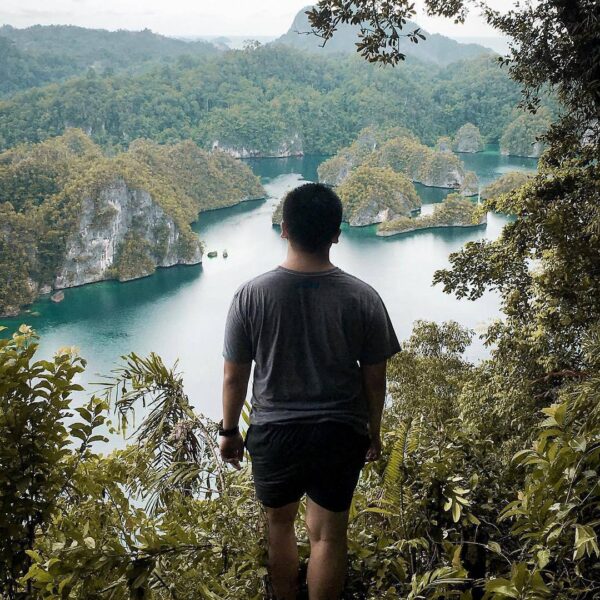 #ExplorePapua Photo today by  Taken at Teluk Triton Kaimana...