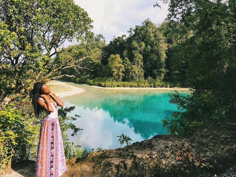 #ExplorePapua Photo Today By  Taken At Danau Ayamuru, Papua...