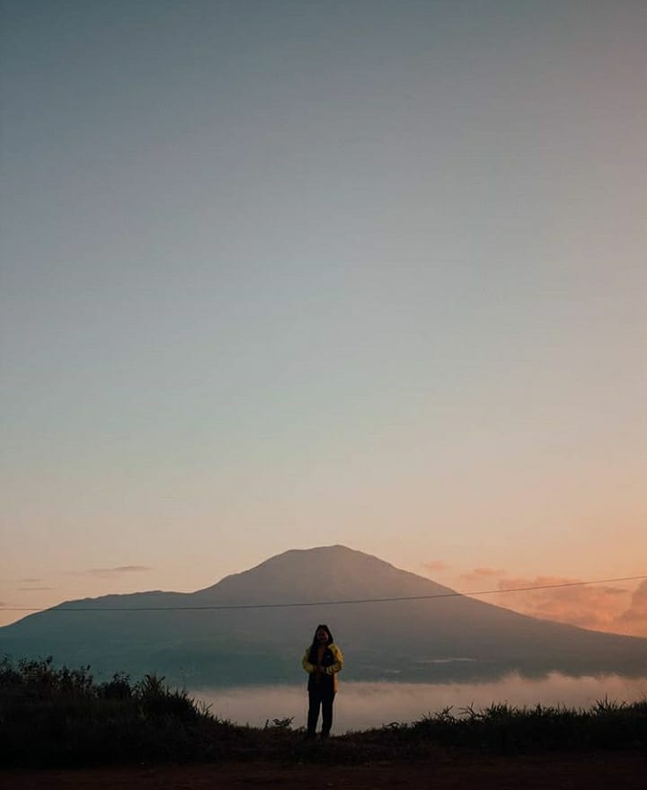 1600960297 428 Jelajah Wisata Sukabumi Have you ever enjoyed a morning - Bukit Sabak Sukabumi: Petualangan Mendaki dan Pemandangan Spektakuler
