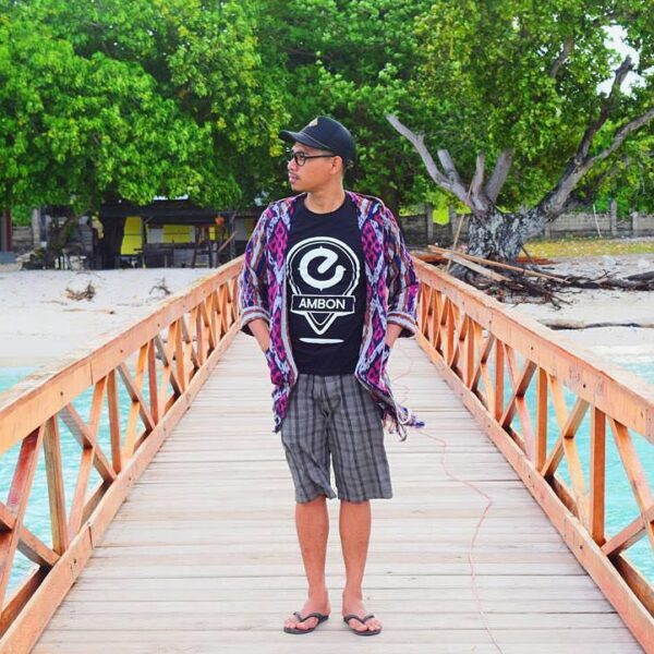 #exploreambon photo today by  taken at Pantai Jikumerasa, Namlea, Maluku.
#explo...