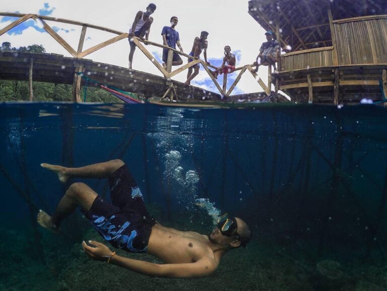#exploreambon photo today by   taken at Netang Hahai, Morella, Ambon, Maluku.
#e...