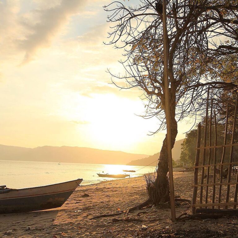 #explorealor Photo today by  Taken Around at Pulau Ternate, Alor, Nusa Tenggara ...