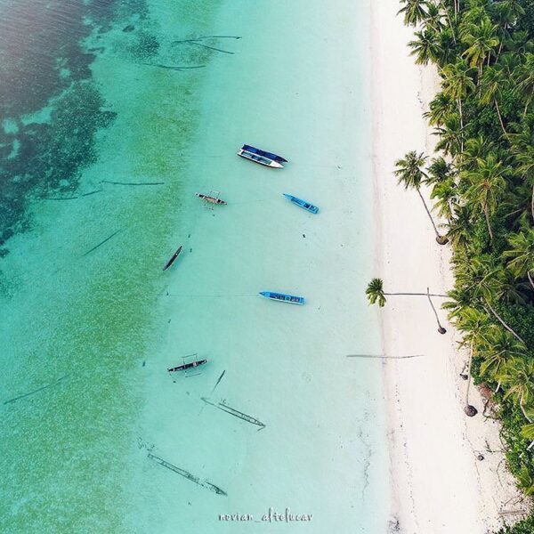 #exploreambon photo today by  taken at Pantai Ohoililir, Maluku Tenggara, Maluku...