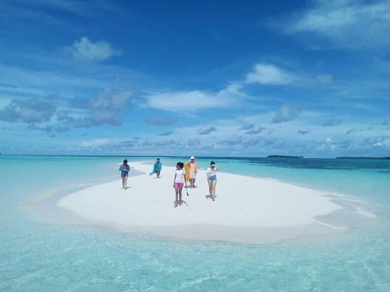 #exploreambon photo today by  taken at Pantai Ngurbutut, Maluku Tenggara, Maluku...
