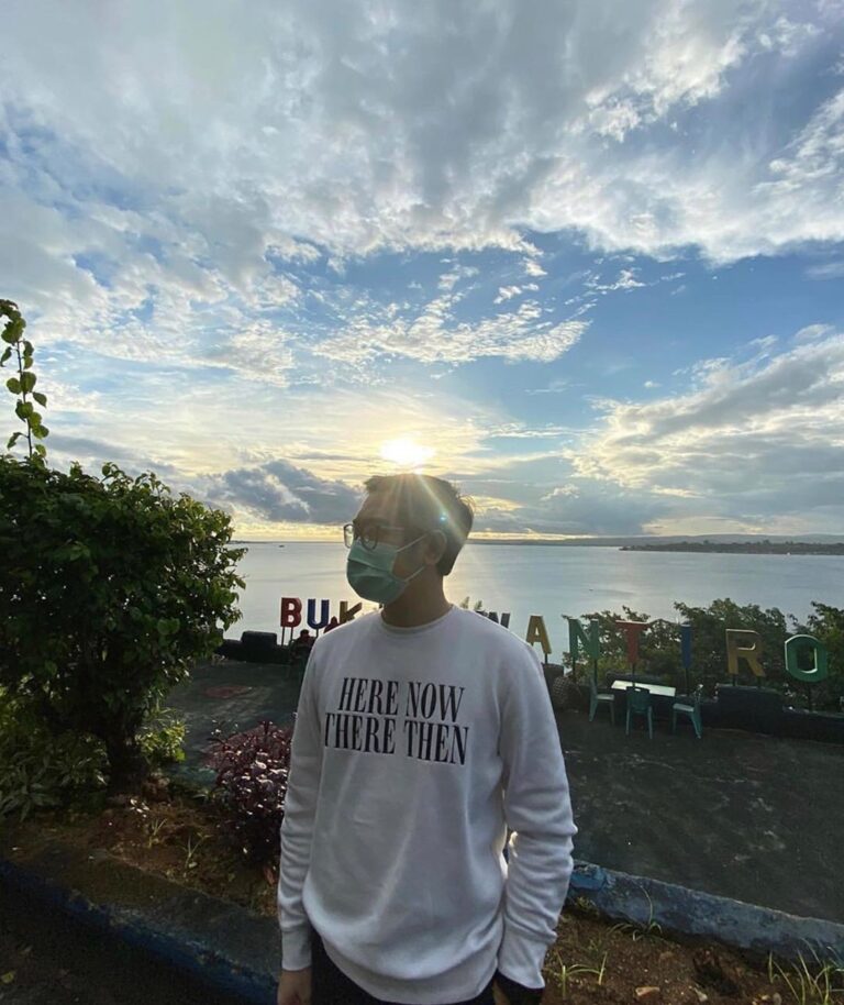 #explorebaubau photo today by  taken at bukit Wantiro....