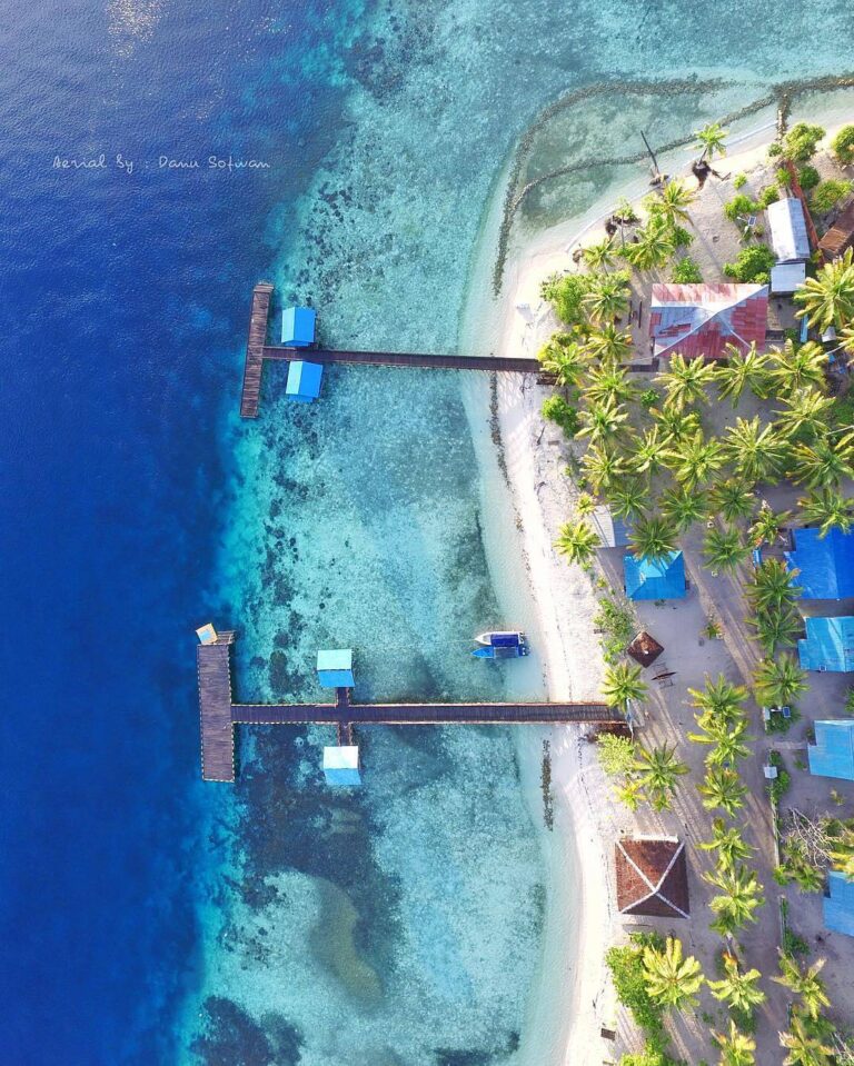#ExplorePapua Photo Today By  Taken At Arborek, Raja Ampat Island...