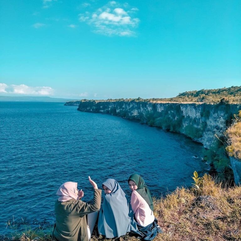 #explorebaubau Photo today by  taken at Kadatua Island Kabupaten Buton Selatan....