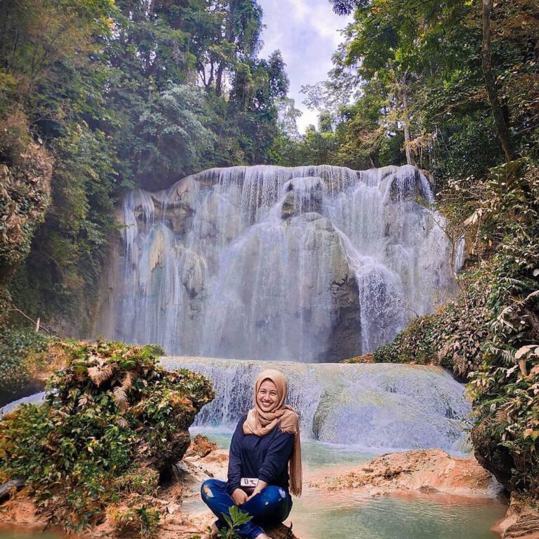 #explorebaubau Photo today by  taken at Air Terjun Kandawu Ndawuna, Kecamatan Ka...