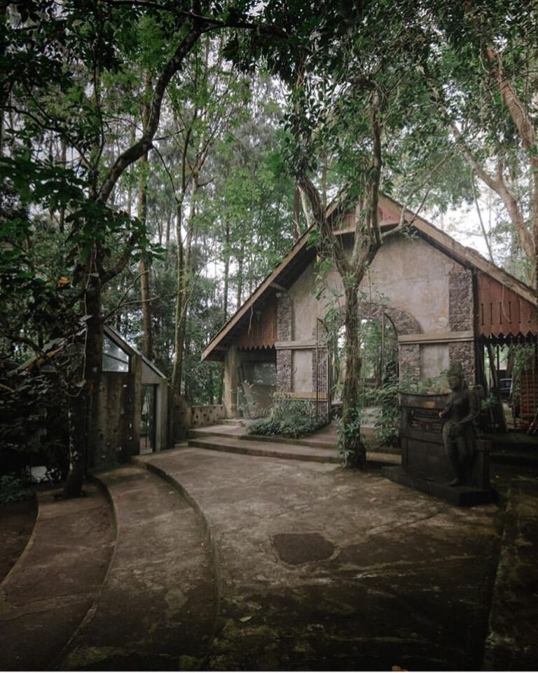 #explorejogja photo today by  taken at Museum Ulen Sentalu, Sleman, Yogyakarta....