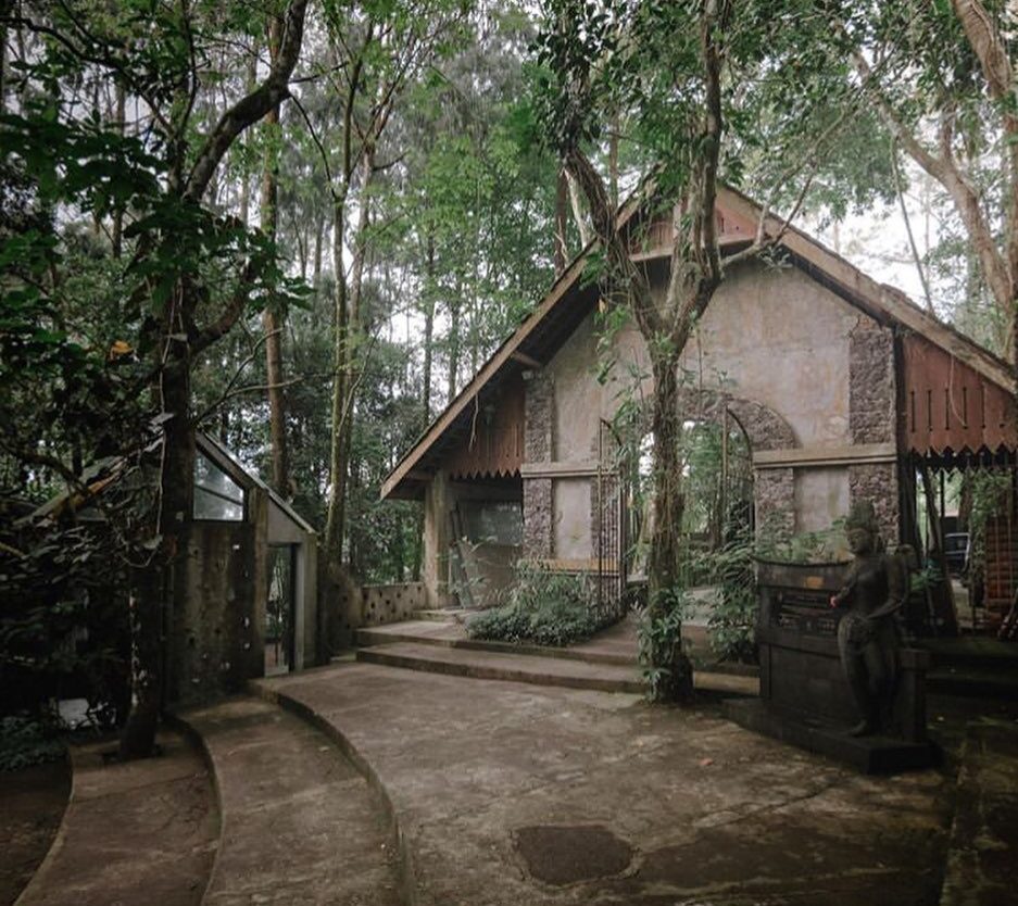 #explorejogja photo today by  taken at Museum Ulen Sentalu, Sleman, Yogyakarta....