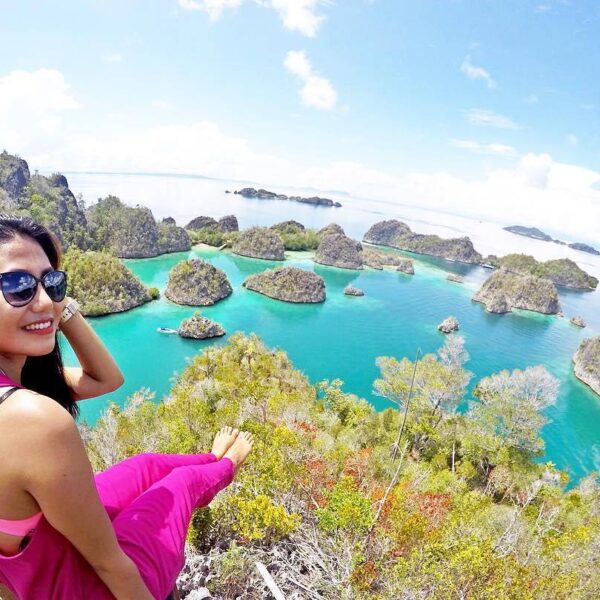 #ExplorePapua Photo Today by  Taken At Pianemo, Raja Ampat...