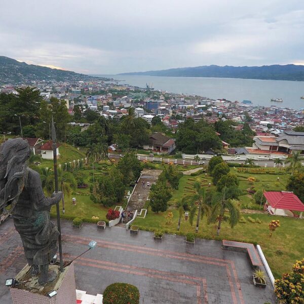 #exploreambon photo today by  taken at Monumen Patung Kristina Martha Tiahahu, K...