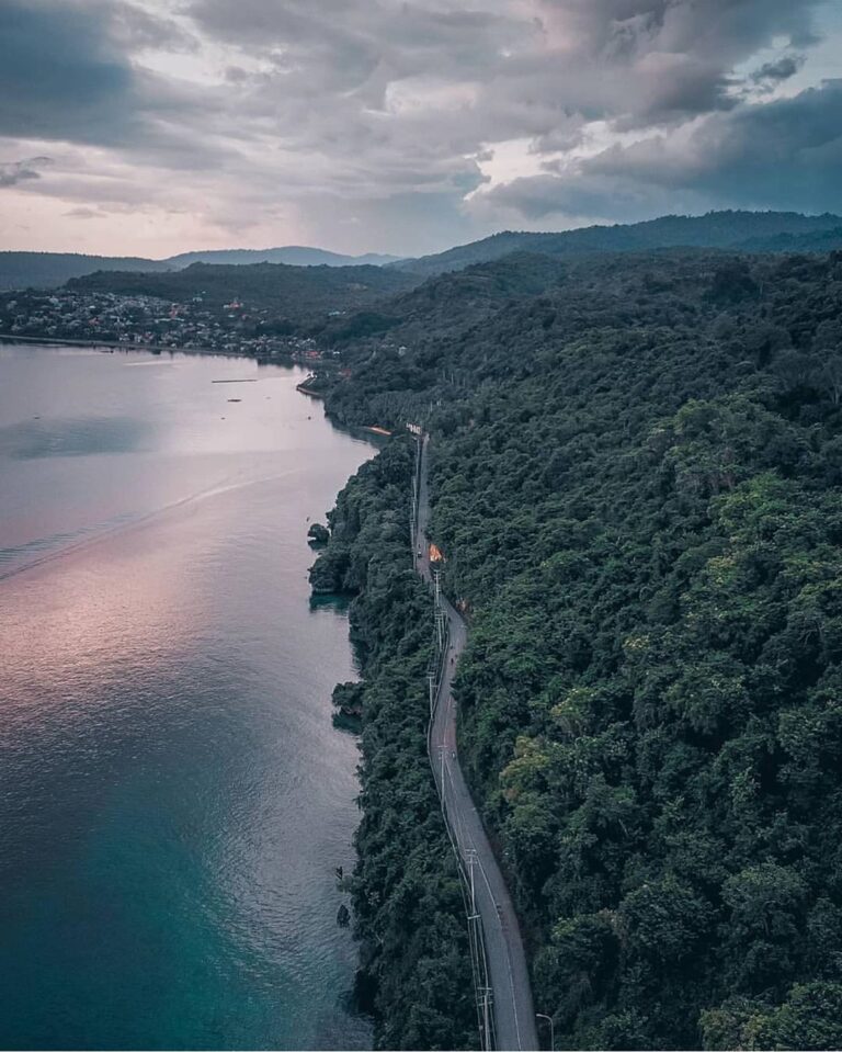 #explorebaubau photo today by  taken at seputaran Bukit Wantiro....