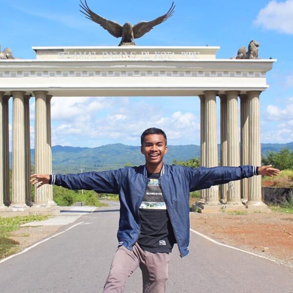 #exploreambon photo today by  taken at Gapura Selamat Datang Kota Piru, SBB, Mal...