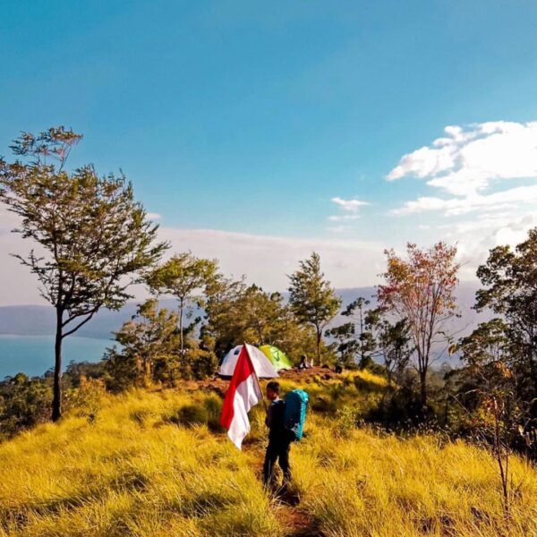 #explorebaubau Photo today by  taken at Padang Kuku, Kapontori, kab. Buton....