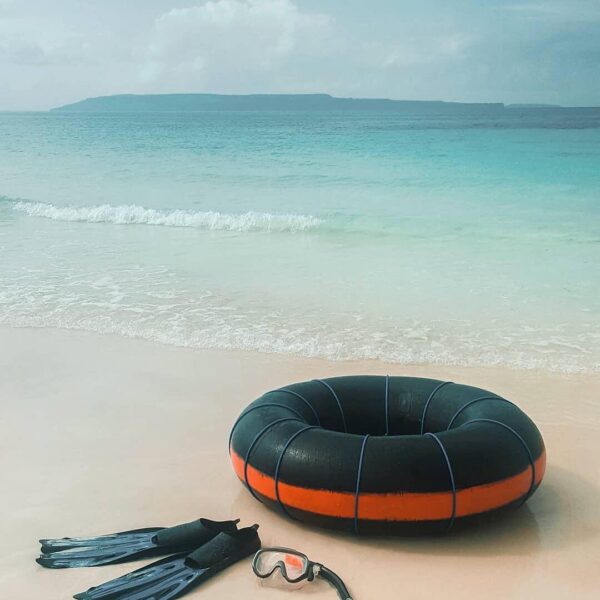 #explorebaubau Awesome photo by  taken at Pantai Nirwana, Kota Baubau....