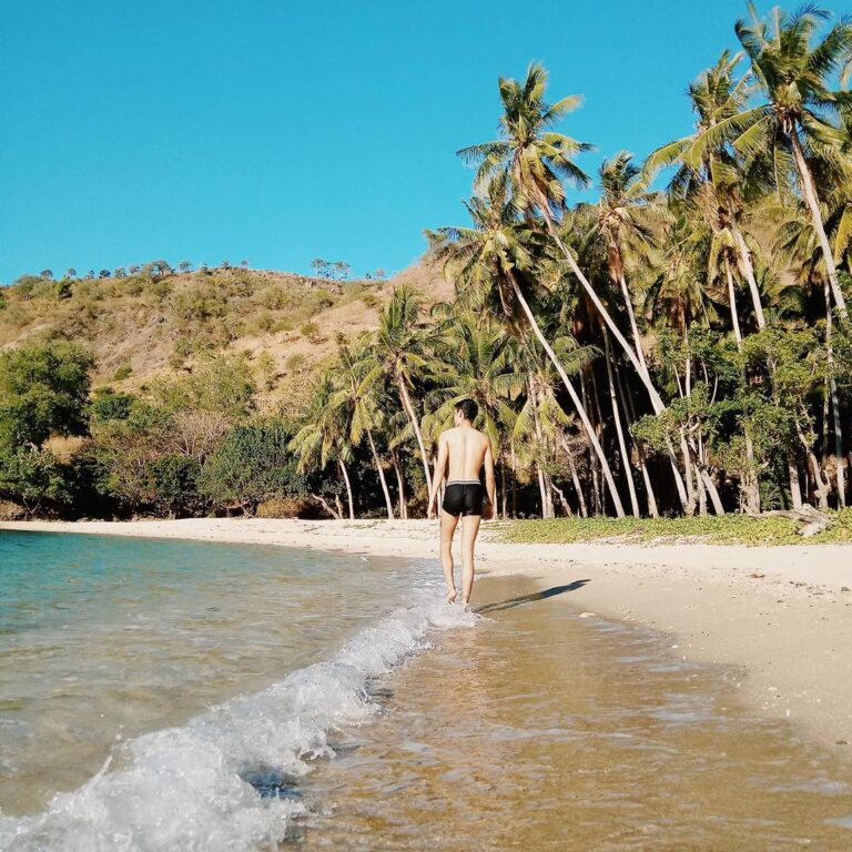 #explorebima Photo today by  taken at Oi Fanda Beach Ambalawi...