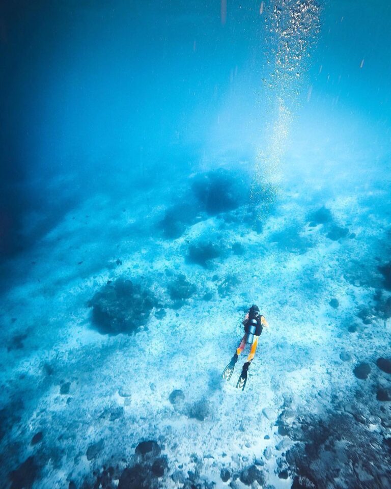 #explorealor Photo today by  Taken around at Alor, Nusa Tenggara Timur
#alor
#pu...