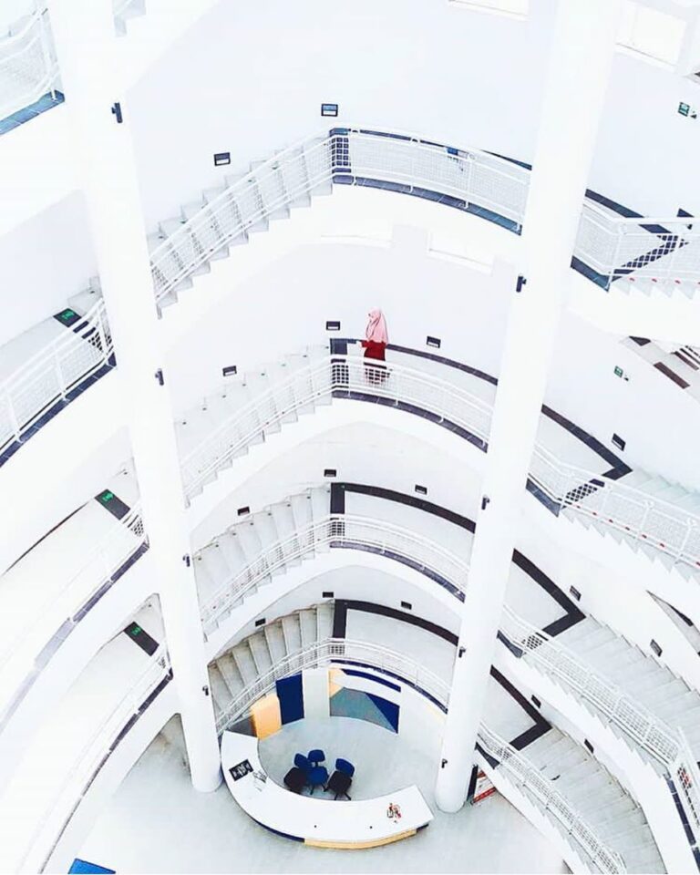 #explorejogja photo today by  taken at Gedung Perpustakaan UGM....