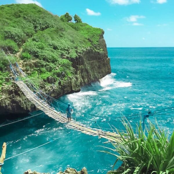 #explorejogja photo today by  taken at Pantai Pulau Kalong, Gunungkidul....