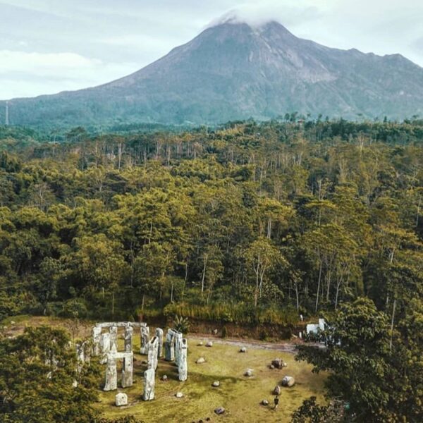 #explorejogja photo today by  taken around Kaliadem, Sleman....