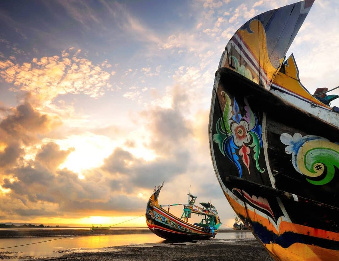 Hayuk, agendakan memancing asik di Pantai Grajagan! Antara bulan sepuluh sampai ...