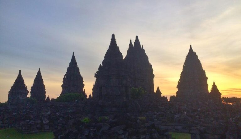 Selamat Sore Kota Jogja.
Admin lagi jalan-jalan.
#livepost...