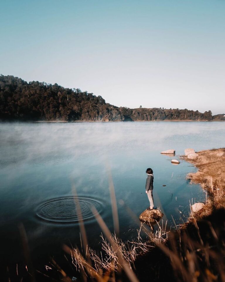 Act like no others and stand for the truth.
Photo by  
#explorebandung...