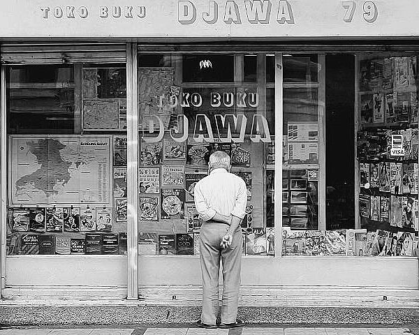 Nothing screams Braga-ish vibe louder than this 2013 photo of an old man looking...