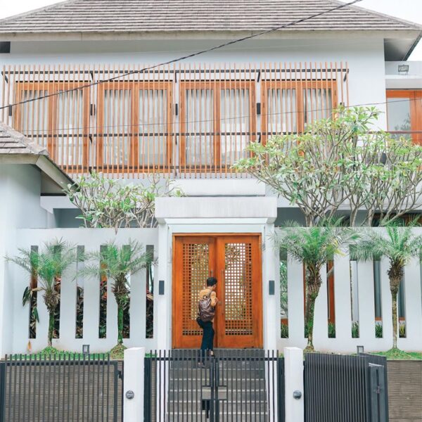 #EB_Review
Pekan liburan lalu kemarin kami berkesempatan untuk mengunjungi G Hou...