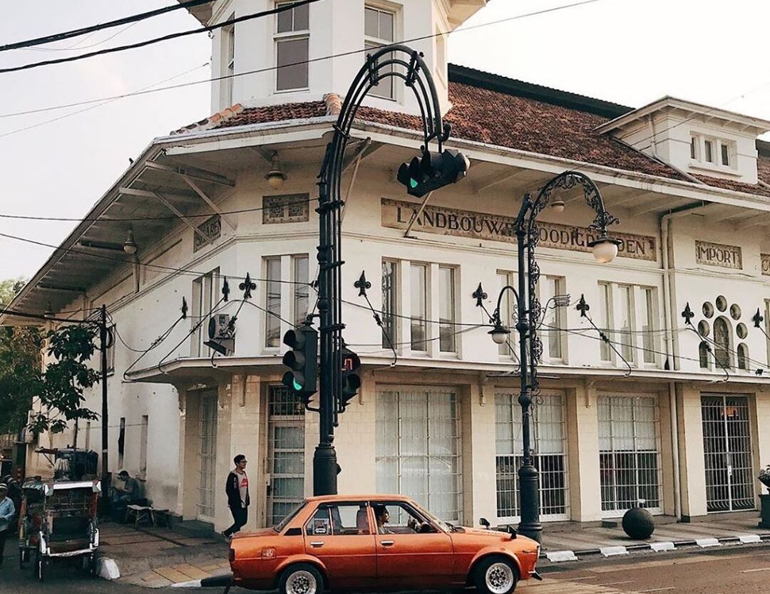 The old moment that you remember comes from a picturesque view of your life.
Pho...