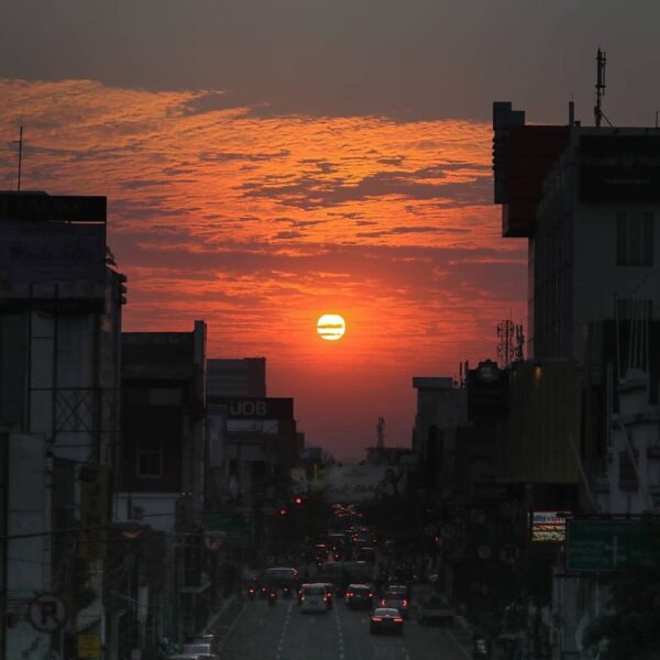 The red sun is a sign for us to get home with a quite evening sphere.
Photo by  ...