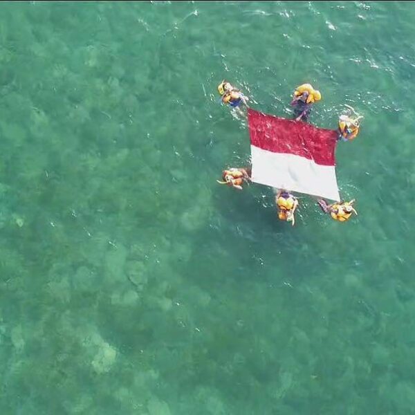 DIRGAHAYU INDONESIAKU YG KE - 72 TAHUN.

Location : Lepar Pongok, Kabupaten Bang...