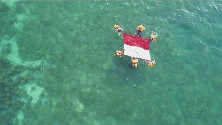DIRGAHAYU INDONESIAKU YG KE - 72 TAHUN.

Location : Lepar Pongok, Kabupaten Bang...
